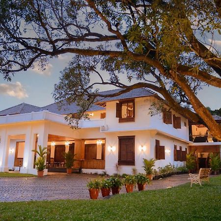 Surya Heritage Hotels Kannur Buitenkant foto