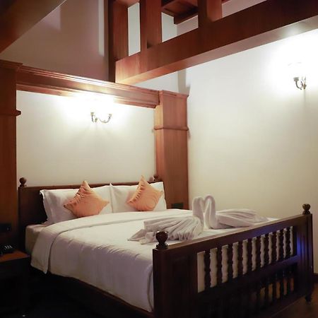 Surya Heritage Hotels Kannur Buitenkant foto