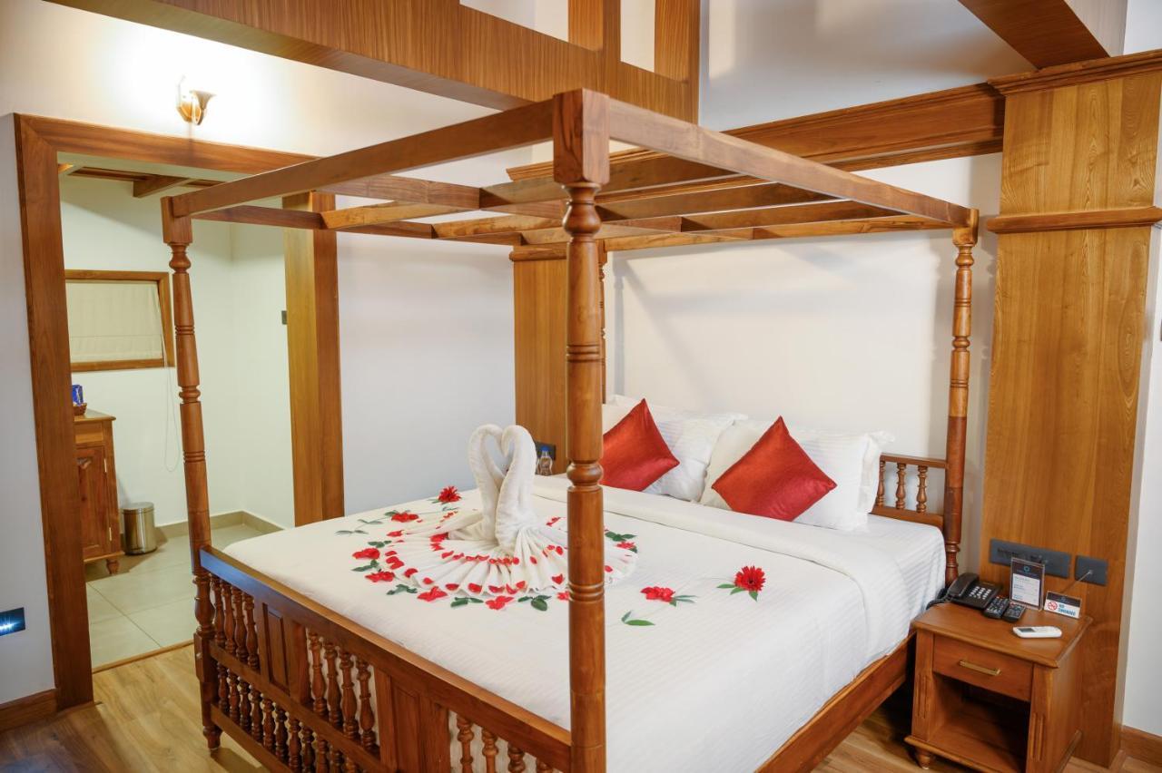 Surya Heritage Hotels Kannur Buitenkant foto