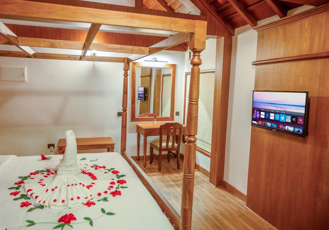 Surya Heritage Hotels Kannur Buitenkant foto