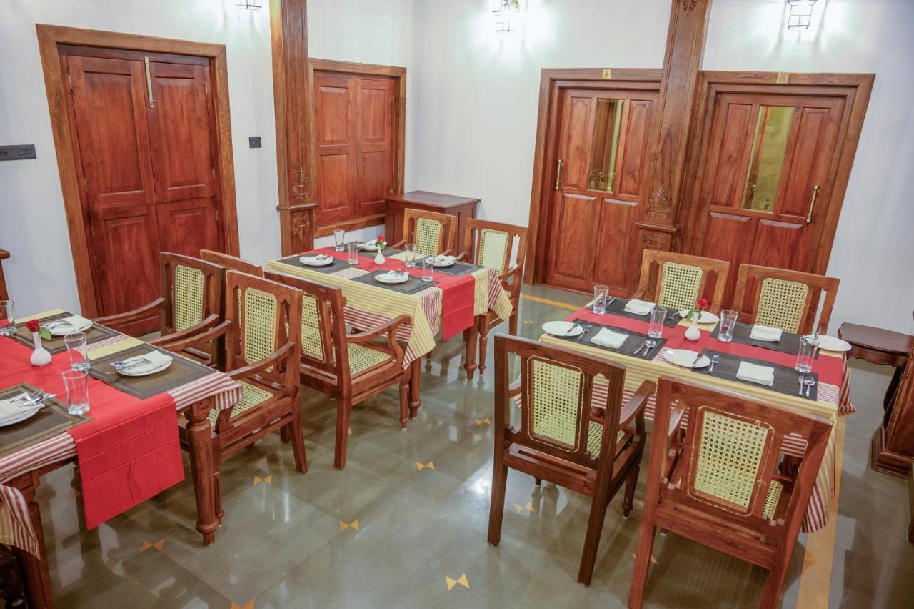 Surya Heritage Hotels Kannur Buitenkant foto