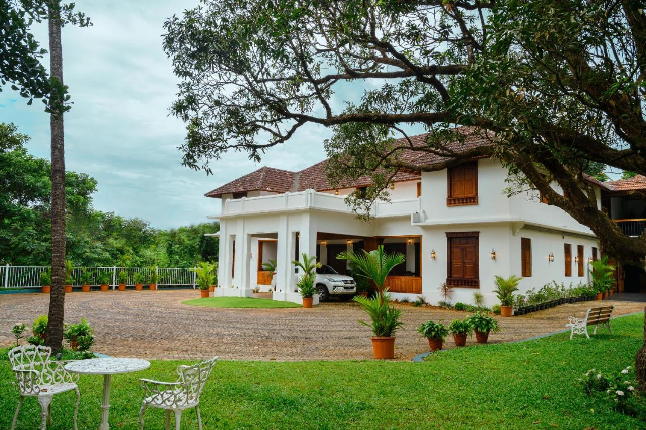 Surya Heritage Hotels Kannur Buitenkant foto