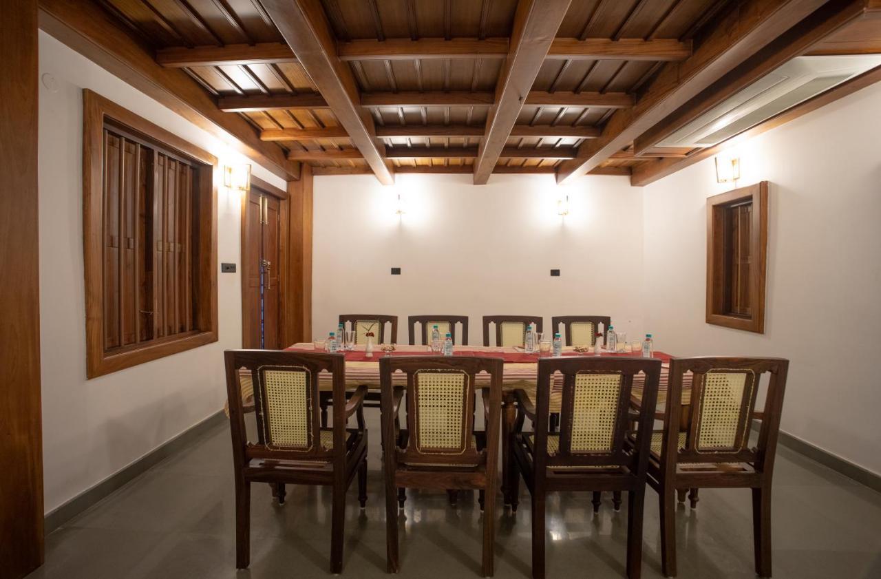 Surya Heritage Hotels Kannur Buitenkant foto